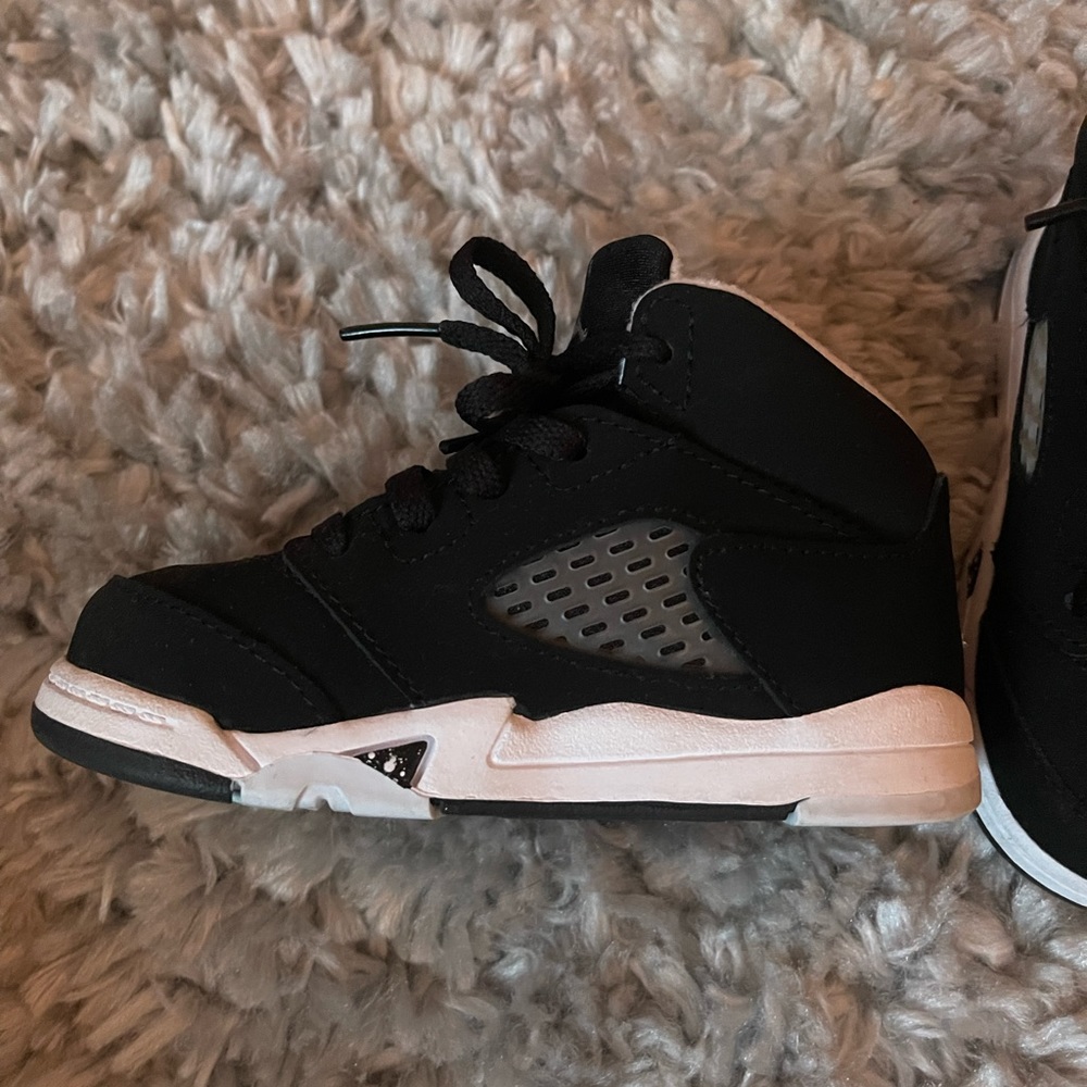 Air Jordan 5 Retro ‘Oreo’ 2021, Size 7C
